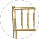 Estrutura: encosto, assento e pés em polipropileno